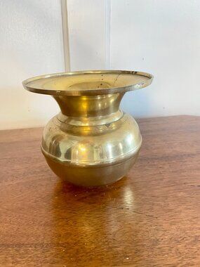 Vintage Solid Brass Spittoon Cupsidor, Planter, Vase